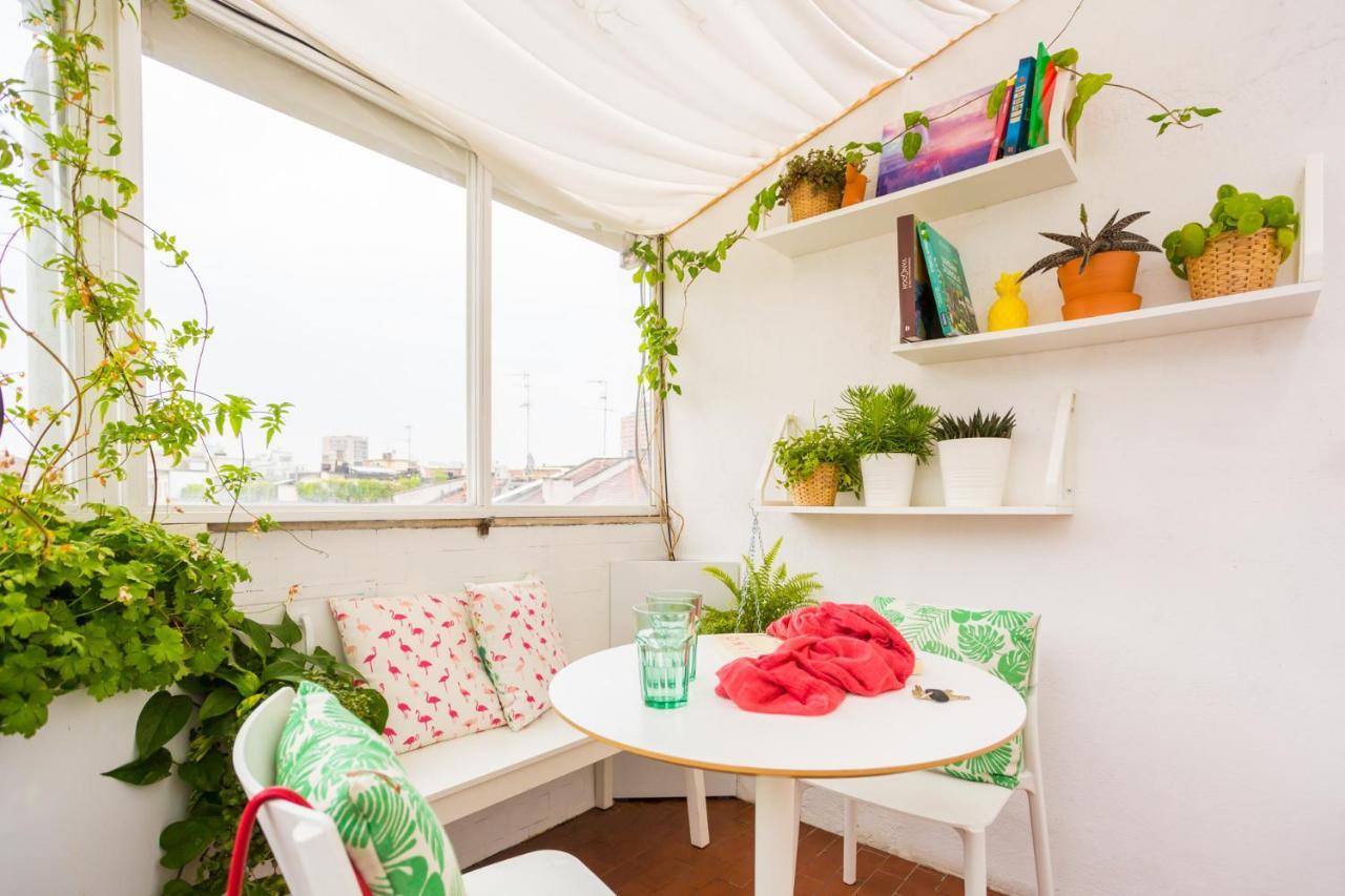 Duomo Views, Light, Jungle-Inspired Studio With Terrace 밀라노 외부 사진