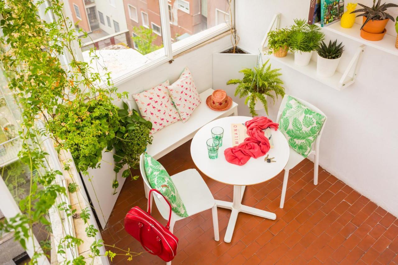 Duomo Views, Light, Jungle-Inspired Studio With Terrace 밀라노 외부 사진